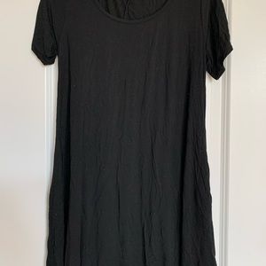 Short sleeve black dress mini dress